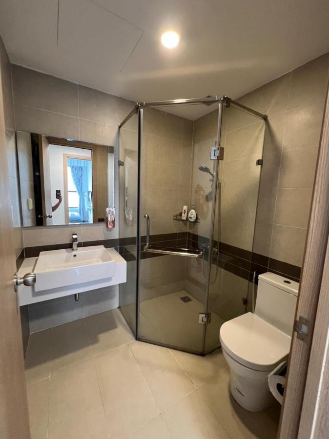 Rivergate Apartment With Central View โฮจิมินห์ซิตี้ ภายนอก รูปภาพ