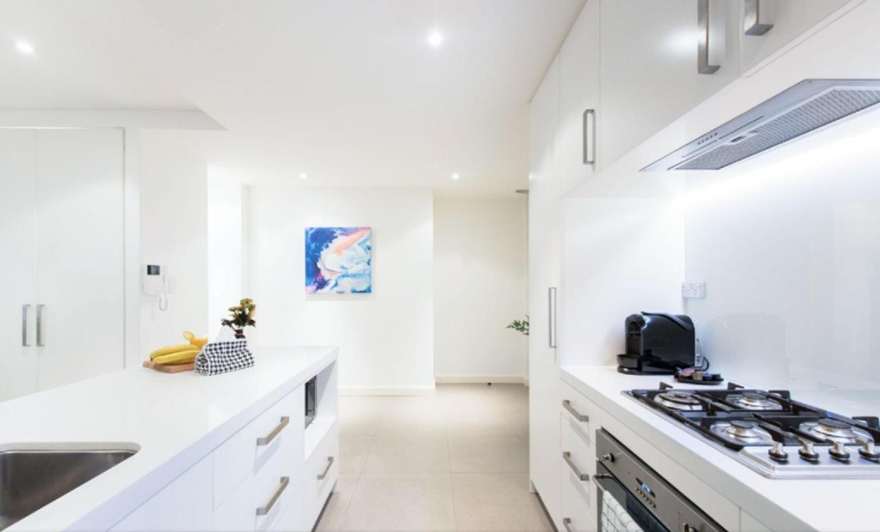 Rivergate Apartment With Central View โฮจิมินห์ซิตี้ ภายนอก รูปภาพ